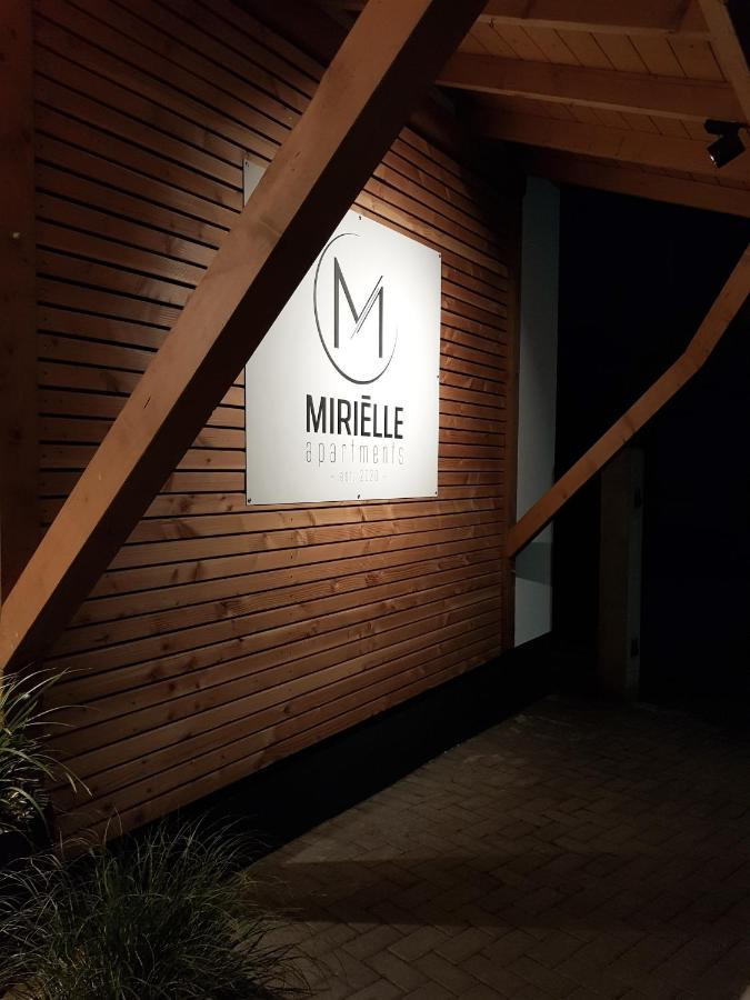 Mirielle Apartments Руст Екстериор снимка