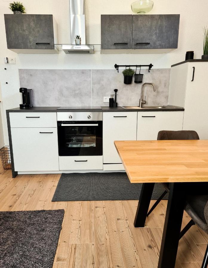 Mirielle Apartments Руст Екстериор снимка
